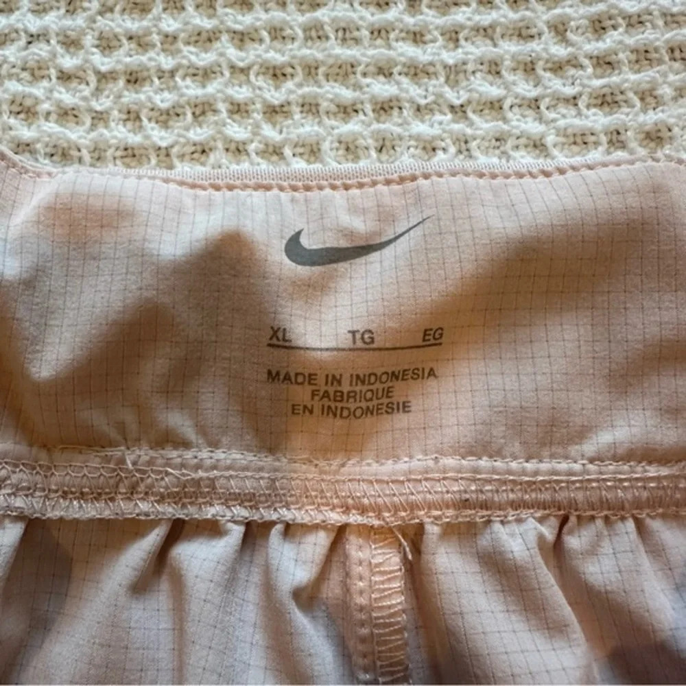 Nike Womens XL Dri Fit Run Division Tempo Luxe Shorts Dd5328-864 Pink/Black - Picture 10 of 13
